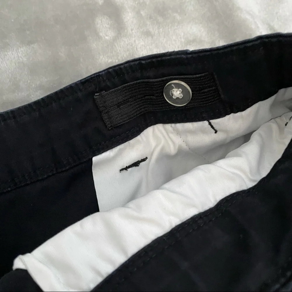 Arizona Jeans Husky Fit Black Flat Front School Shorts Boys Size 20